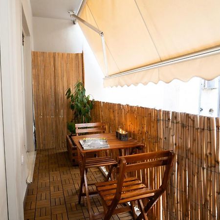 Quiet City Center Apt On A Pedestrian Street Atenas Exterior foto