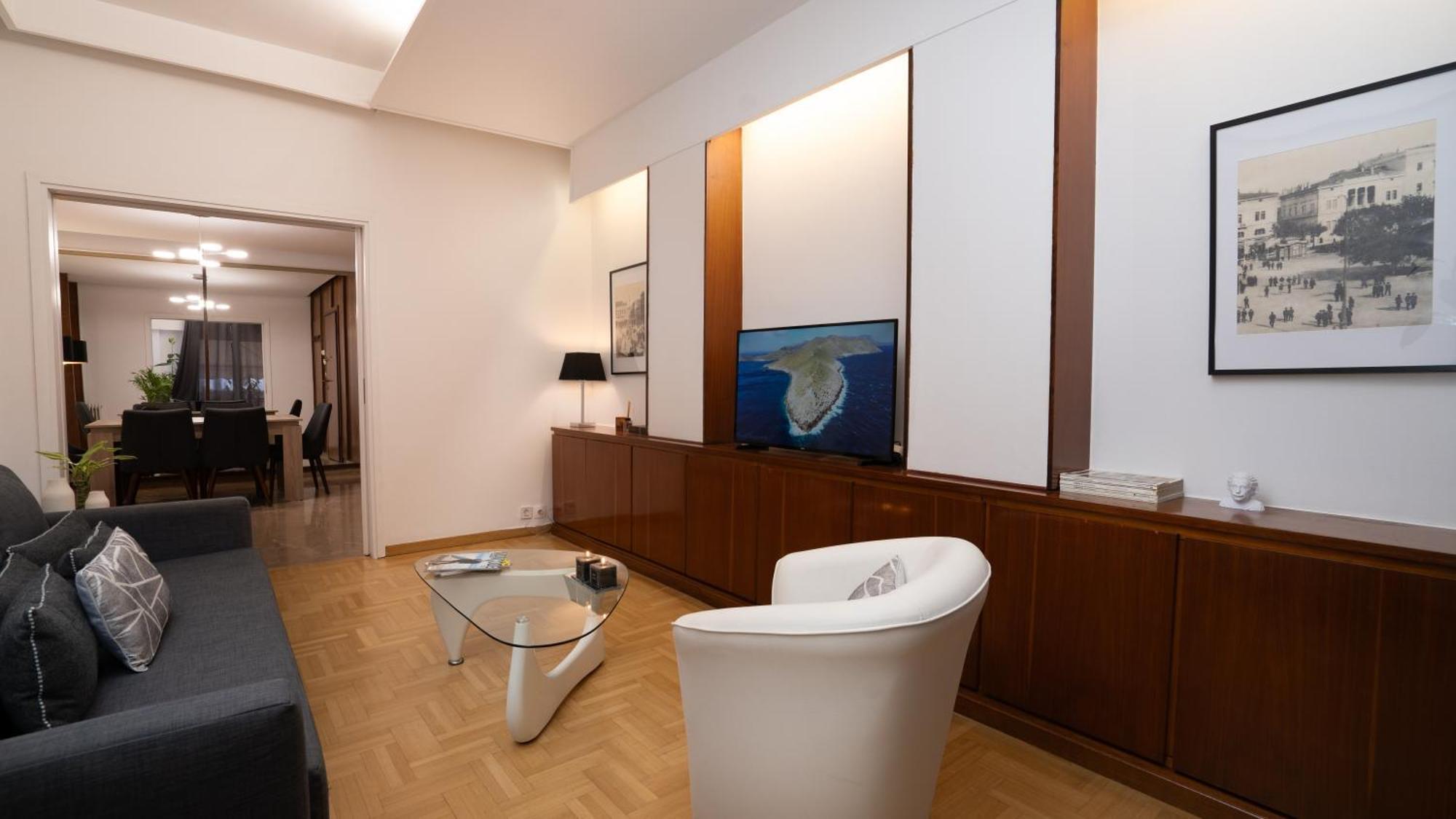 Quiet City Center Apt On A Pedestrian Street Atenas Exterior foto