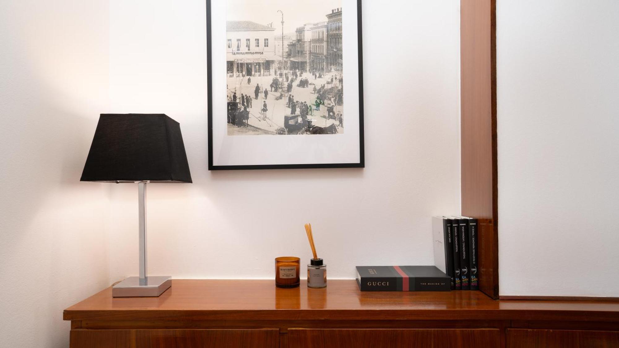 Quiet City Center Apt On A Pedestrian Street Atenas Exterior foto
