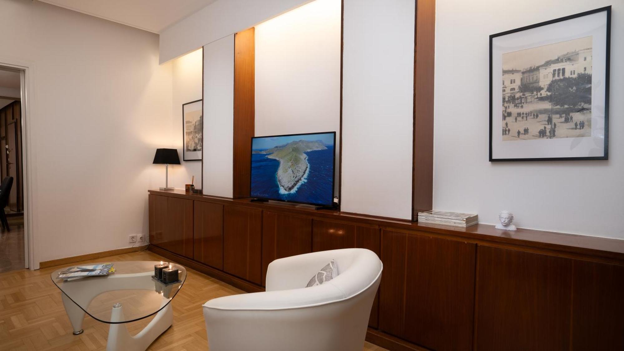 Quiet City Center Apt On A Pedestrian Street Atenas Exterior foto